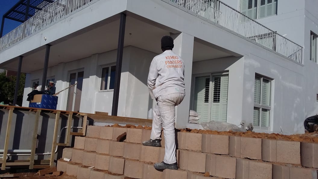 Kembo painting exterior wall